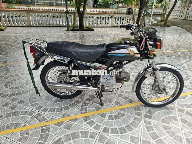 Bán xe Honda Win 100 indo, biển số 19- 321V3, gtdd