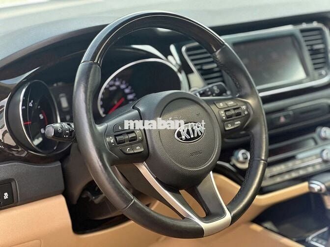 Kia Sedona 2.2 DAT LUXURY 2021 - 83000 km