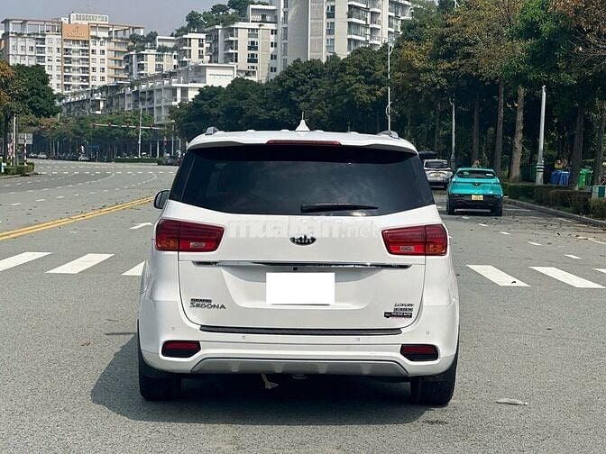 Kia Sedona 2.2 DAT LUXURY 2021 - 83000 km