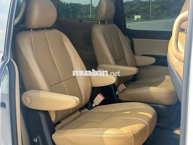 Kia Sedona 2.2 DAT LUXURY 2021 - 83000 km