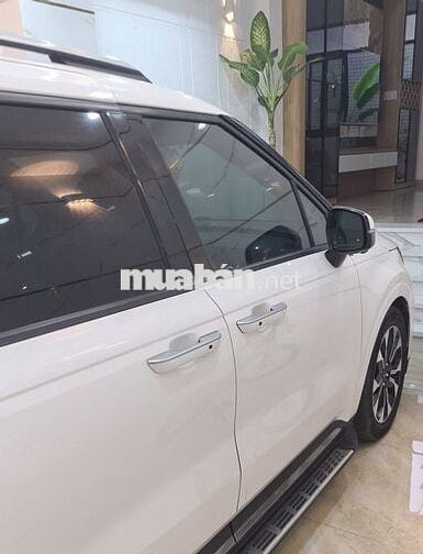 KIA CARNIVAL 2022 PREMIUM 8 CHỖ, BẢN TỰ ĐỘNG DẦU.