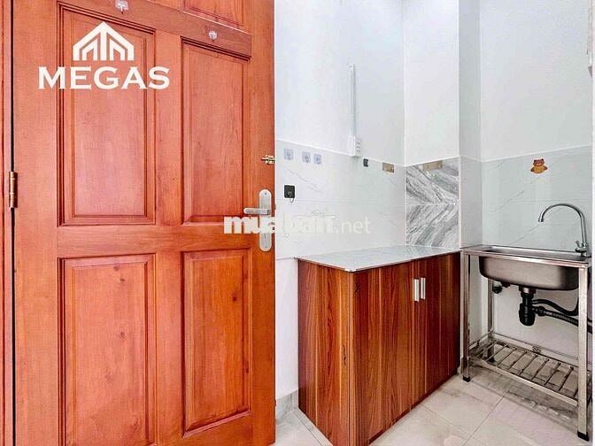 CĂN HỘ BAN CÔNG SIÊU RỘNG – FULL NỘI THẤT TRỐNG SẴN NGAY HƯƠNG LỘ 2