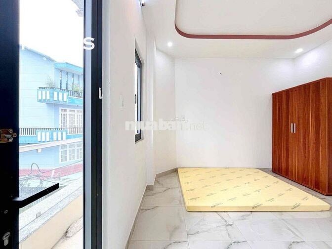 CĂN HỘ BAN CÔNG SIÊU RỘNG – FULL NỘI THẤT TRỐNG SẴN NGAY HƯƠNG LỘ 2