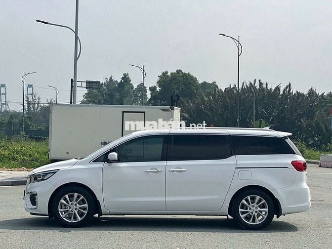 Kia Sedona 2.2 DAT LUXURY 2021 - 83000 km