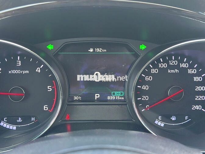 Kia Sedona 2.2 DAT LUXURY 2021 - 83000 km