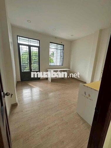 Mặt Tiền KD(4x14m) Gò Dầu 3Tầng 4PN đường lớn kd tốt.