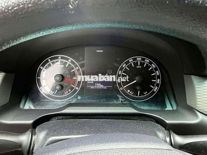 Toyota Innova 2016 2.0E