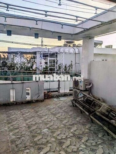 Nhà Ngon 5 Tầng 5 PN Xe Tải Thông