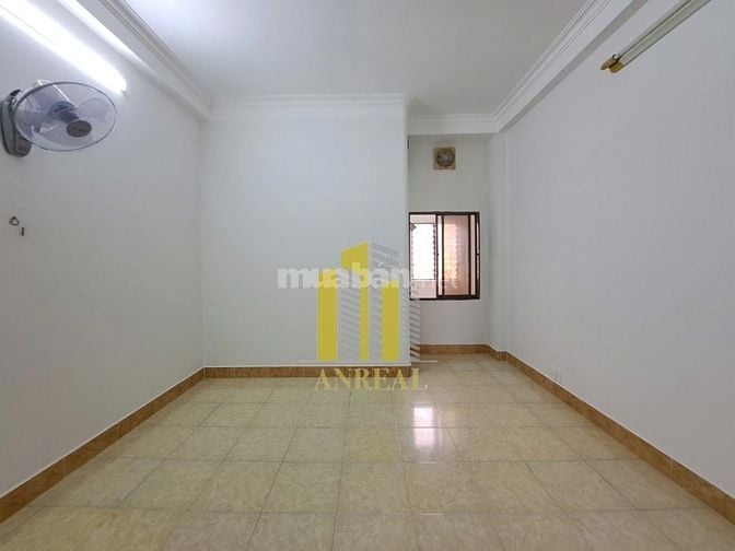 NHÀ PHỐ 3 LẦU GIÁ CHỈ 18 TRIỆU - 5 PHÒNG GẦN TRẦN NÃO - ĐƯỜNG XE HƠI