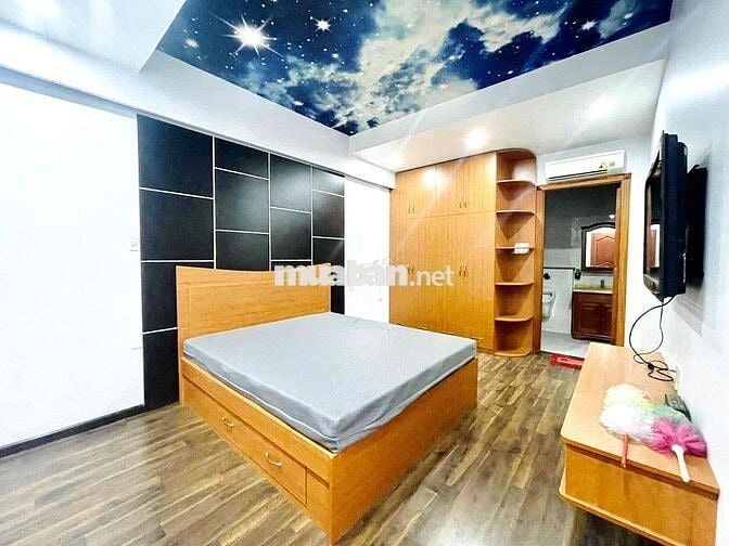 CỰC PHẨM CHO THUÊ BIỆT THỰ 85A HOA SỨ PHÚ NHUẬN - 5 TẦNG - NGANG 8 MET