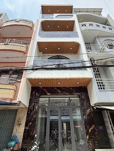 NHÀ MỚI 100% (4X17) 3 LẦU CÓ THANG MÁY MT ĐƯỜNG 10M BÌNH PHÚ Q.6