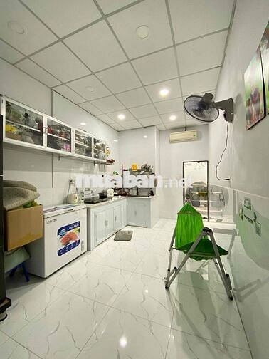 CC BÁN NHÀ 1 LẦu HXH HOÀNG BẬT ĐẠT