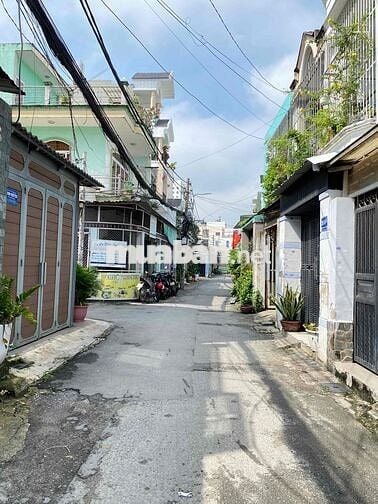 CC BÁN NHÀ 1 LẦu HXH HOÀNG BẬT ĐẠT