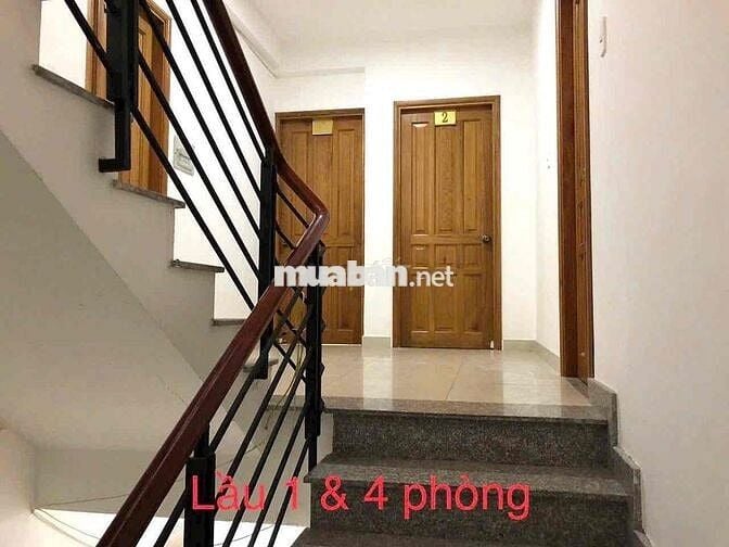 NGUYÊN CĂN QUẬN 10 - CÓ SÂN ( NGANG 10 M - 6PHÒNG )