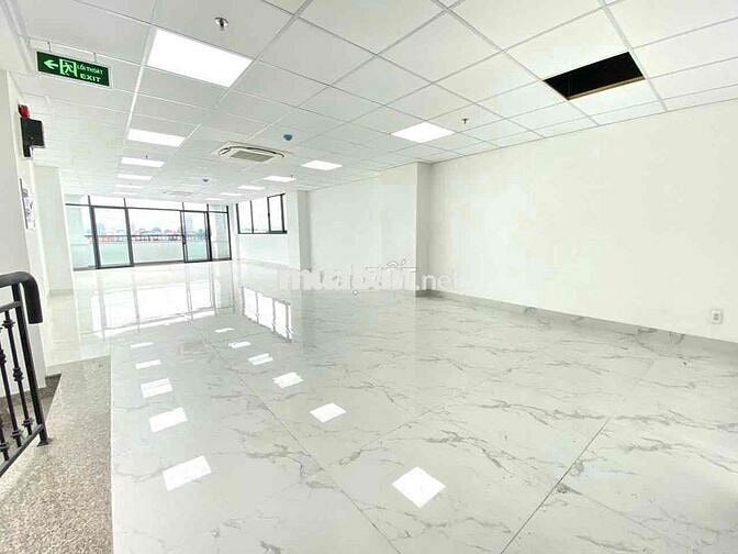 NGANG 10M -  SÀN SUỐT - LỀ RỘNG - MẶT TIỀN ĐƯỜNG 3 THÁNG 2