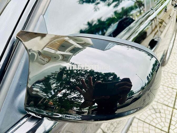 BMW 325i nhập khẩu tự động