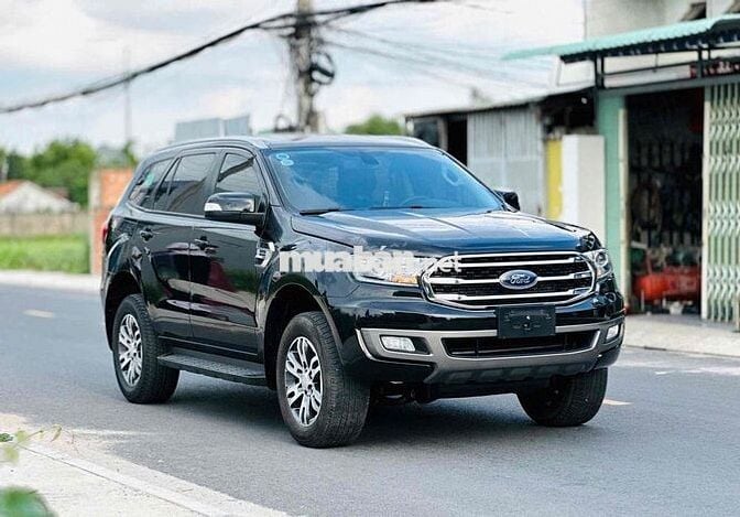 Everest 2019 AT. bản Trend. xe gia đình. không KD.