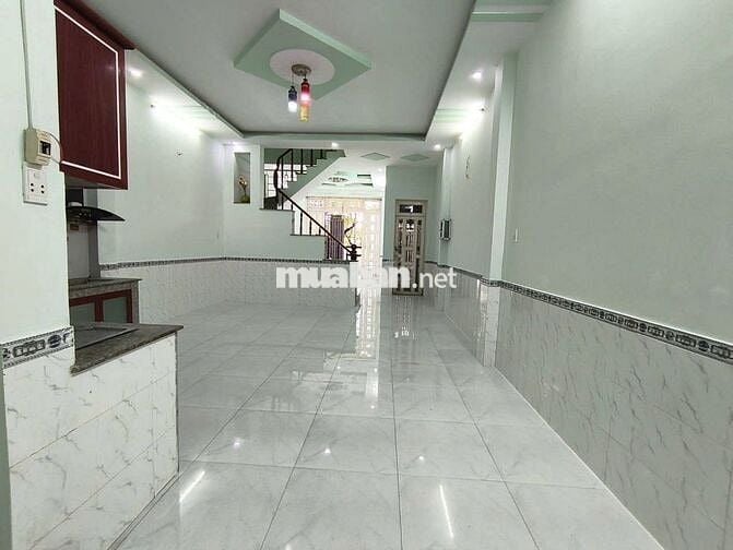 Nhà 1 lầu xe hơi đậu sân Hóc Môn, Chỉ 3,5 tỷ SHR sang tên. Dt: 85m2 !