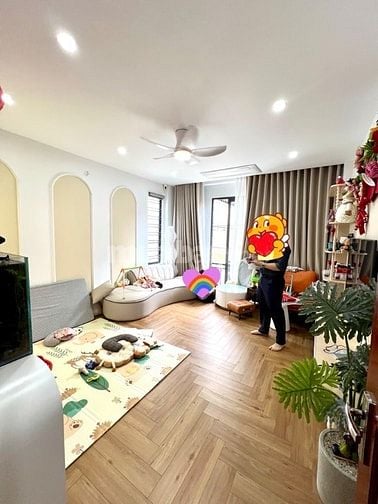 Bán nhà Thái Hà 40m OTO vào nhà, GARA OTO 6 tầng giá 14,5Tỷ