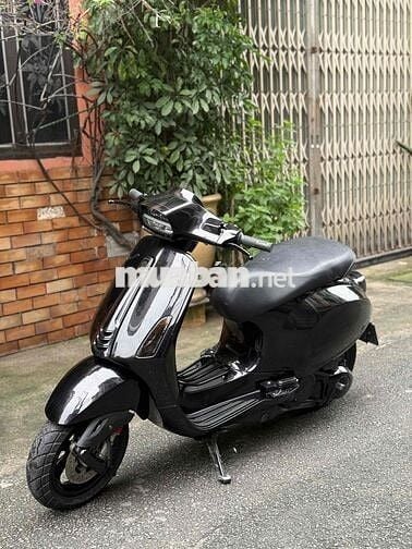 vespa sprint up led.bán trra góp.trao đổi xe