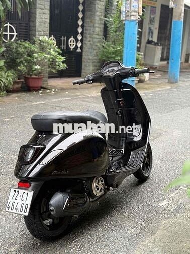 vespa sprint up led.bán trra góp.trao đổi xe