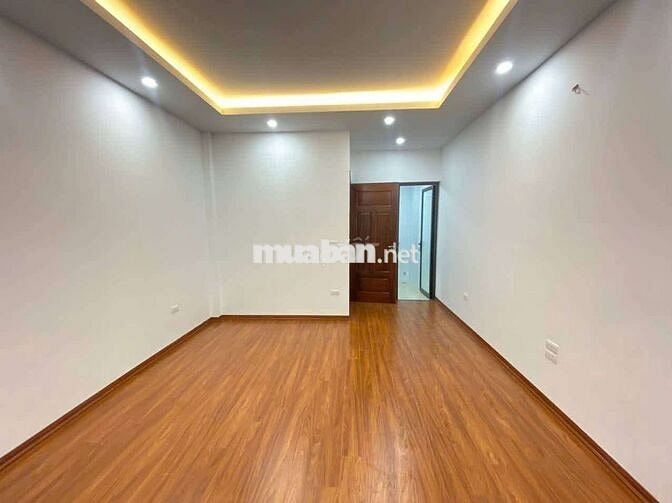 Chủ bán gấp - Nhà Mới Gần Ciputra – Cách Phố Chỉ 50m