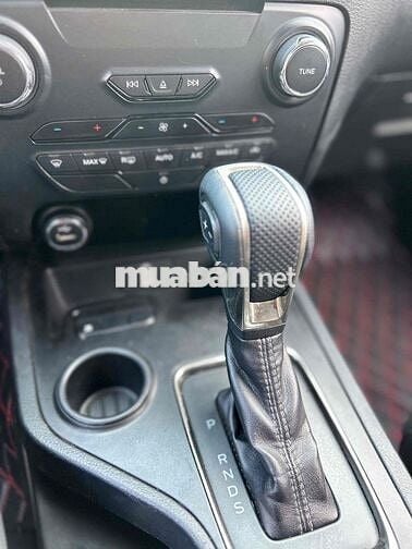 Everest 2019 AT. bản Trend. xe gia đình. không KD.