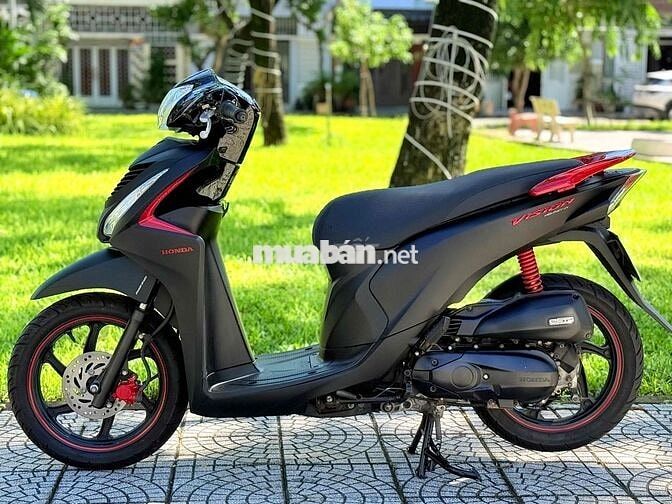 Vision 2018 đen mờ biển 43