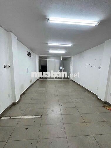 Cho Thuê Mặt Bằng Đường Trương Định, Quận 3 ( Sầm Uất - KD Thoải Mái )