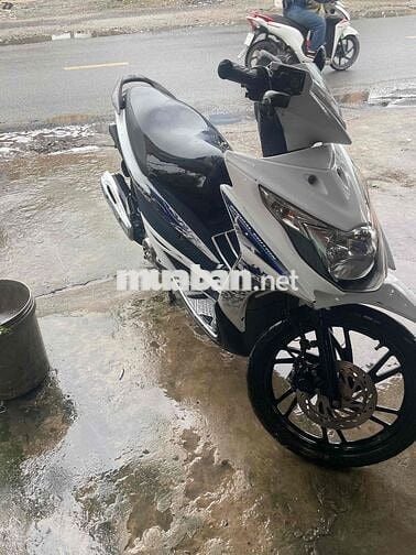 nha du 2 xe Hazate/atila Elizabet may moc êm ru