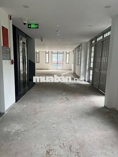 NGANG 8M - GÓC 2 MẶT TIỀN - DTSD 300M2 - 3 TẦNG- SÁT BÊN VẠN HẠNH MALL