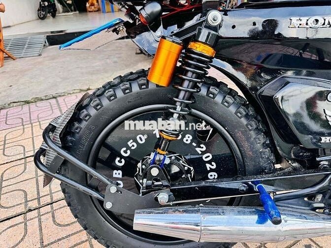 Super cub cafe racer