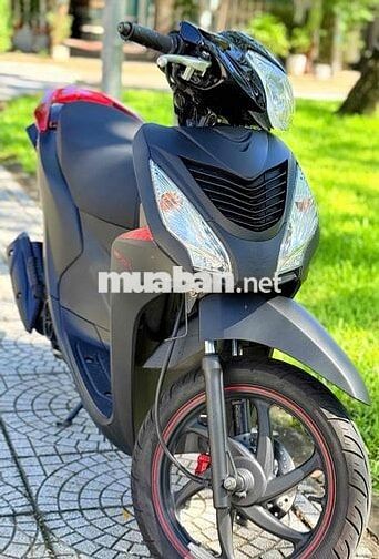 Vision 2018 đen mờ biển 43