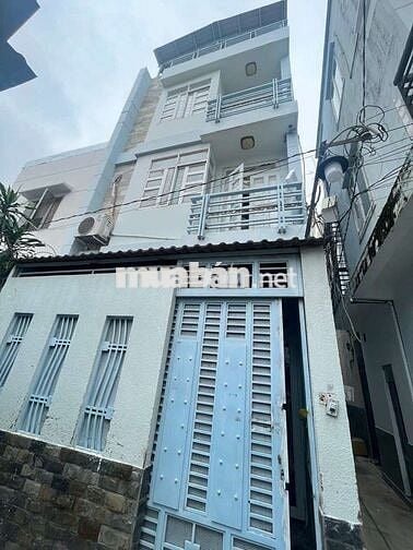 Nhà 3 PN Lê Quang Định giá chỉ 16tr