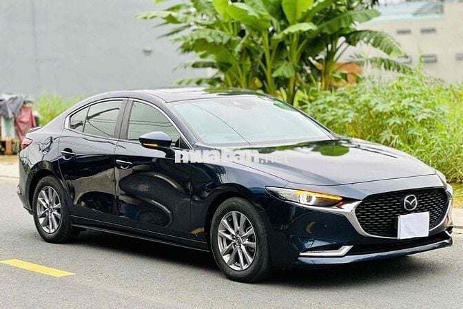 Mazda 3 2022. Premium. xe gia đình.zin tuyệt đối.