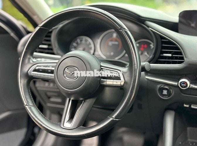 Mazda 3 2022. Premium. xe gia đình.zin tuyệt đối.