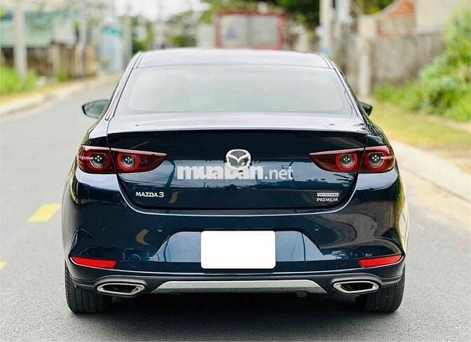 Mazda 3 2022. Premium. xe gia đình.zin tuyệt đối.
