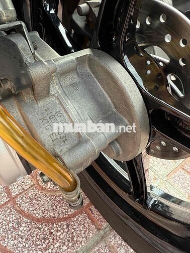 cần bán xe sh ý 150i