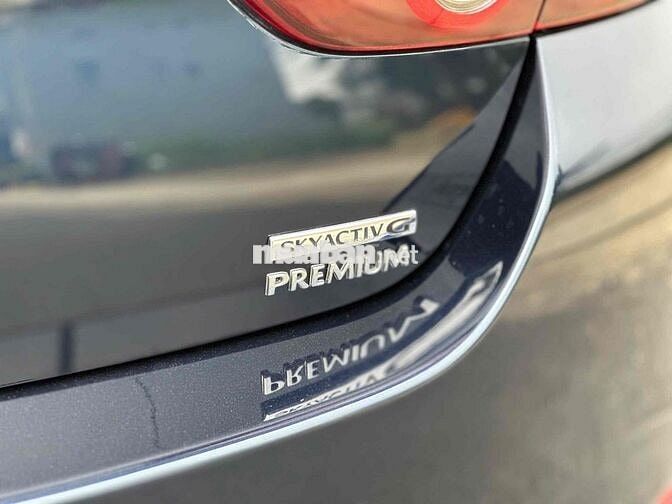 Mazda 3 2022. Premium. xe gia đình.zin tuyệt đối.