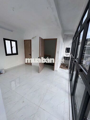 CHO THUÊ NHÀ GÓC 2MT ĐƯỜNG SỐ 7, CXĐT Q3, DT 4.2x10M, TRỆT 2 LẦU, 35TR