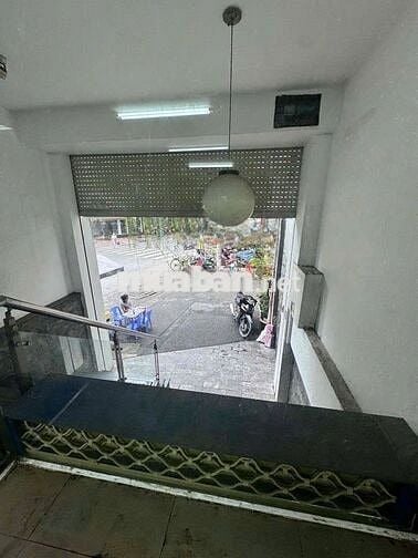 Cho Thuê Mặt Bằng Đường Trương Định, Quận 3 ( Sầm Uất - KD Thoải Mái )