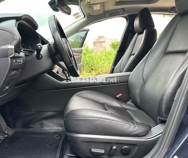 Mazda 3 2022. Premium. xe gia đình.zin tuyệt đối.