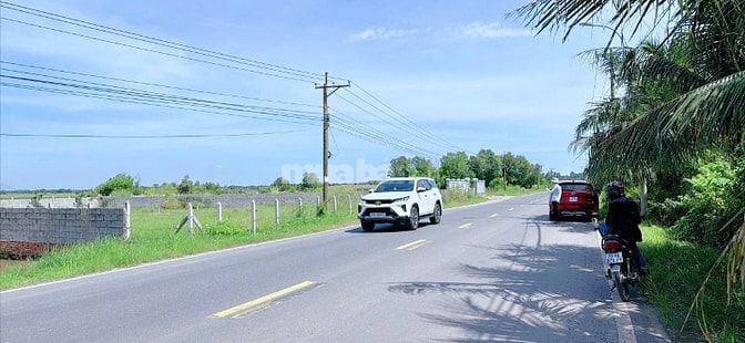 Mặt tiền TL2 gần BV Xuyên Á 7x25 giá 1tỷ3 - SHR - Sang tên 