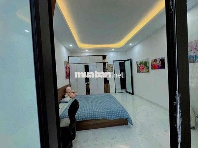 Chính chủ bán nhà tại đê Trần Khát Chân ngõ cách ô tô 30m