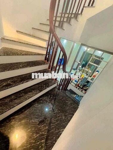 Chính chủ bán nhà tại đê Trần Khát Chân ngõ cách ô tô 30m