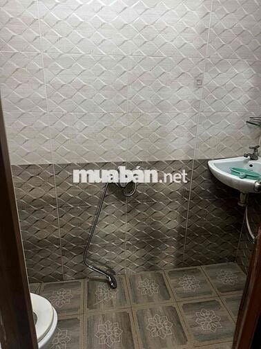 cho thue phòng sạch sẽ . giờ giấc tự do