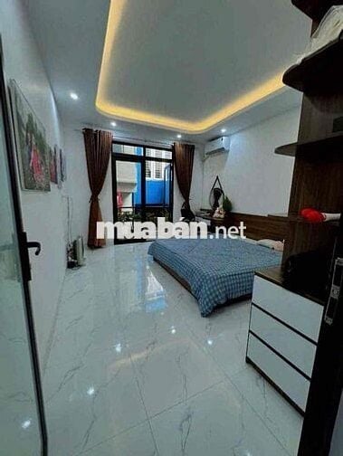 Chính chủ bán nhà tại đê Trần Khát Chân ngõ cách ô tô 30m