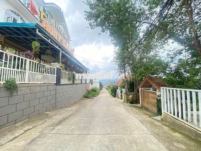 Cần bán nhanh lô đất 288,8m2 10x28,8m giá 589triệu có sẵn căn villa cũ