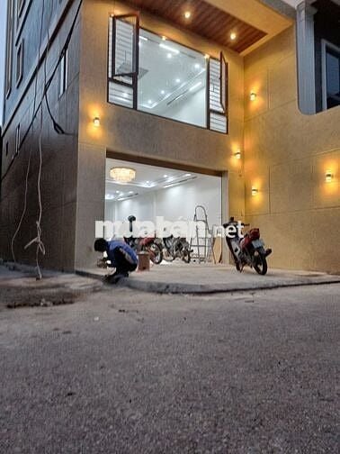 80M LÔ GÓC, GARA Ô TÔ, MẶT NGÕ Ô TÔ THÔNG 2 PHỐ, FULL NỘI THẤT CAO CẤP