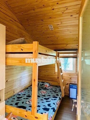 Bán lại lô đất 388m2 giá 489triệu sẵn căn bungalow - sân vườn - hồ cá